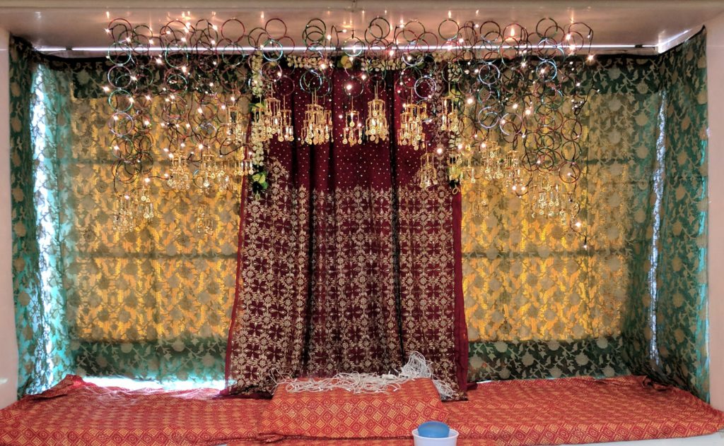 DIY Ganpati Decoration with sarees 15